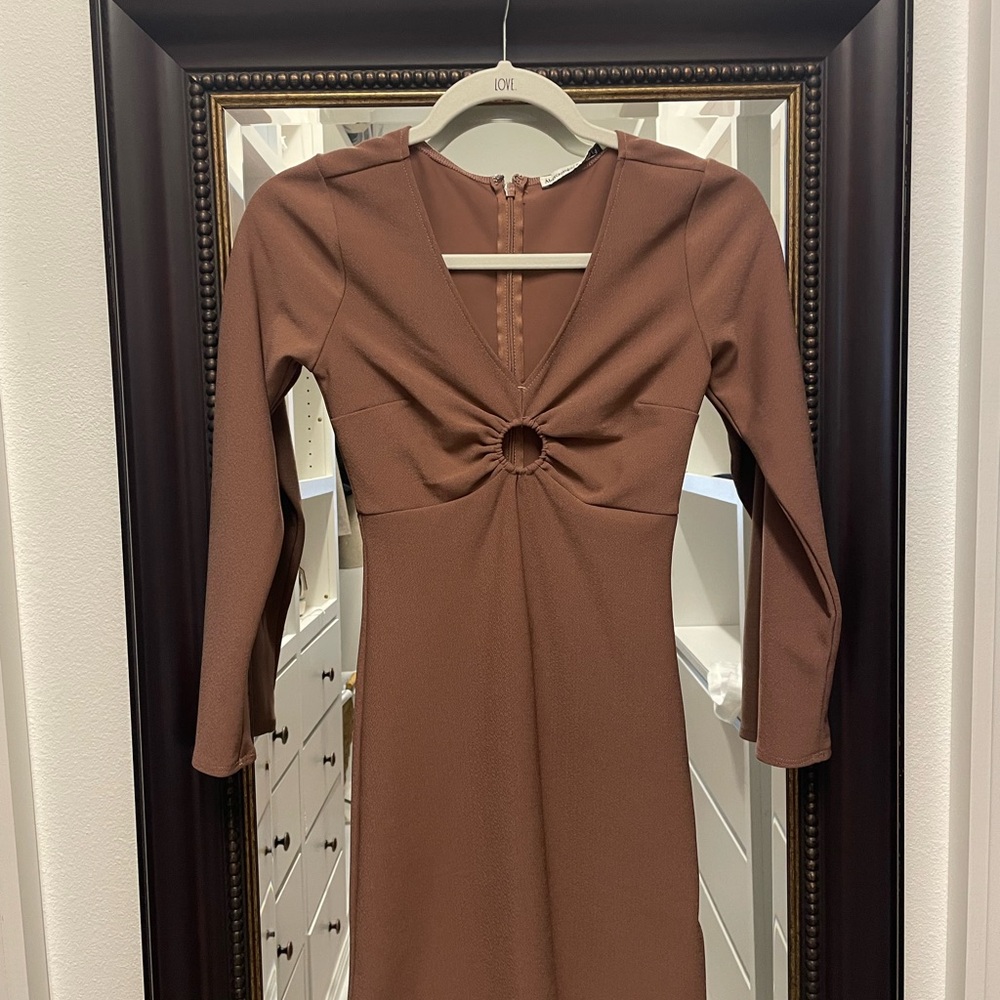 Abercrombie Brown Long Sleeve Keyhole Mini Dress